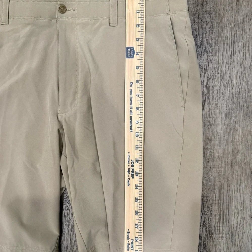 Jack Nicklaus Flat Front Tan Golf Shorts Size 38